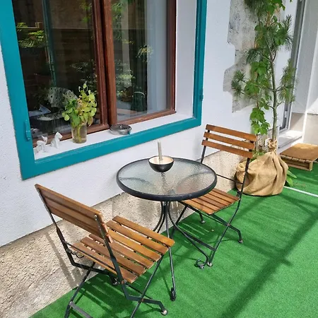 Apartman Family & In Village Center