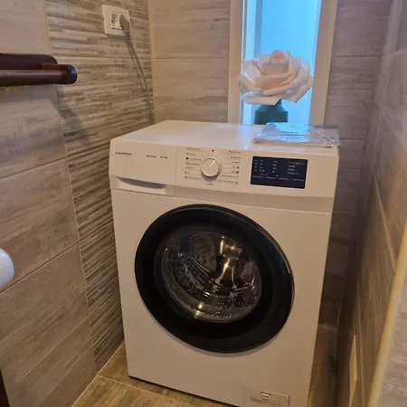 Family & In Village Center Apartman