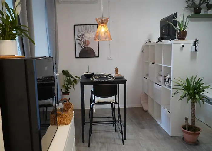 Family & In Village Center Appartement *